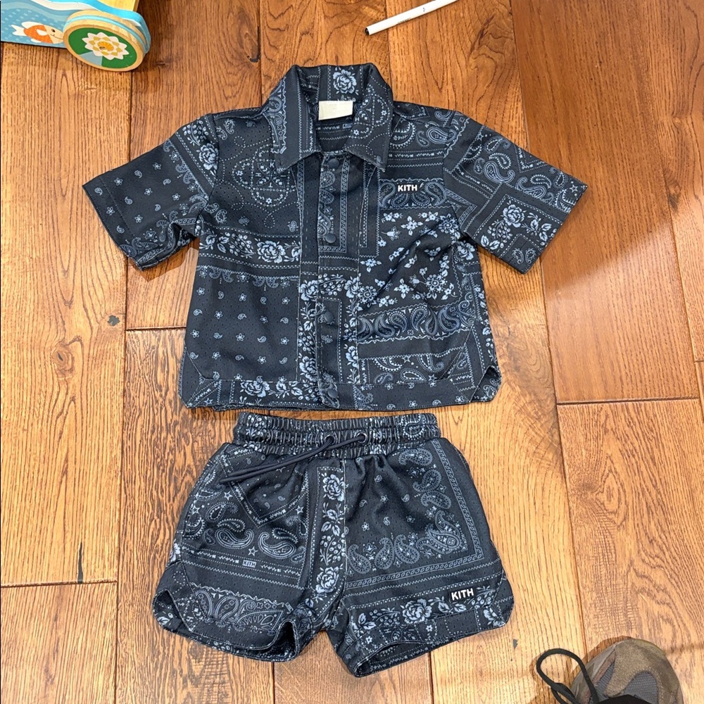 Kith Kids Blue Paisley/Bandana Short Set. Excellent condition!